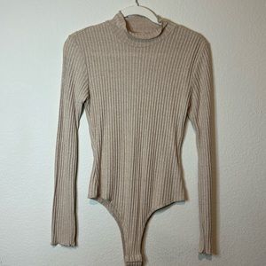 long sleeve turtleneck bodysuit size small